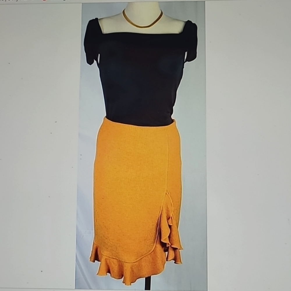 MOSCHINO Cheap & Chic Orange Fluted Wool Skirt Size: 6/ IT42